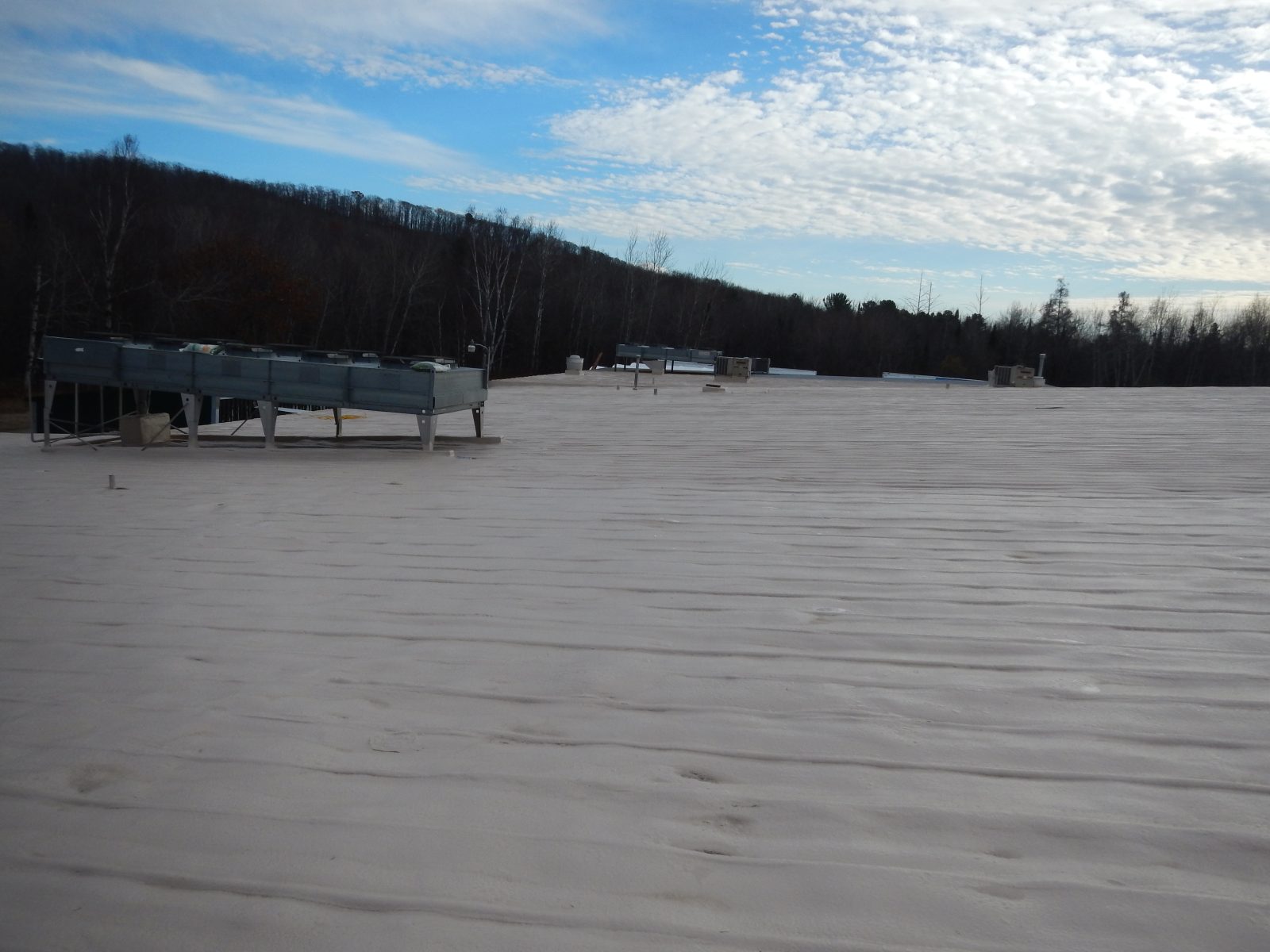 Metal roof coating — Roof job 09